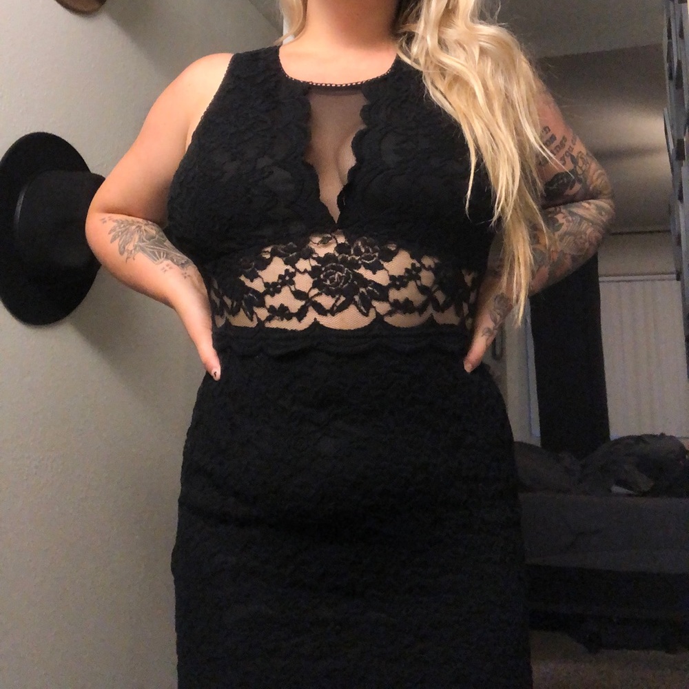 Beautiful Charlotte Russe Lace Cut Out MiniDress🖤
